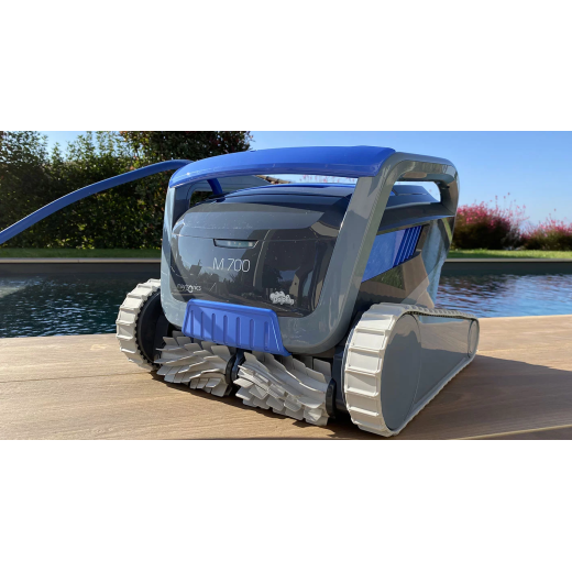 Robot électrique Dolphin M700 Maytronics + Chariot + Télécommande