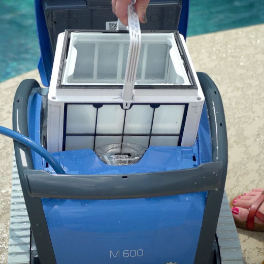 Robot électrique Dolphin M600 Maytronics + Chariot